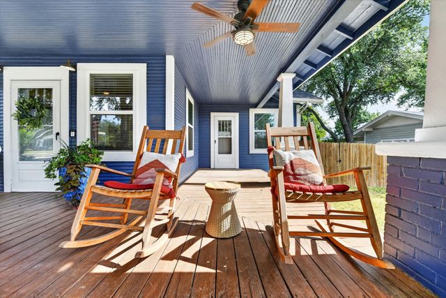 904 W Spring Street, Weatherford, TX 76086