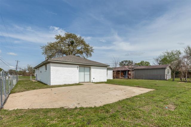 8502 Richcroft Street, Houston, TX 77029