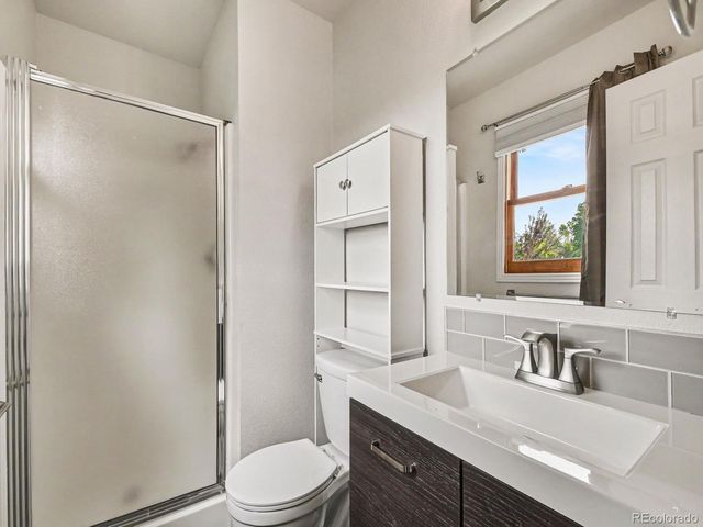 928 Torrey Pine Place, Loveland, CO 80538