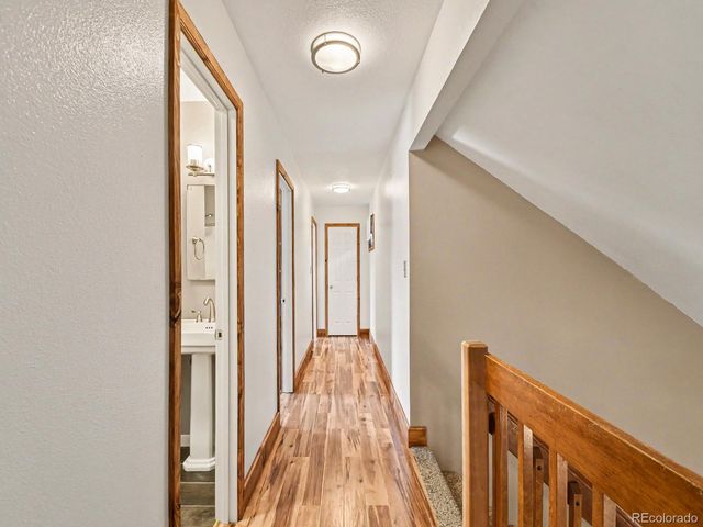 928 Torrey Pine Place, Loveland, CO 80538