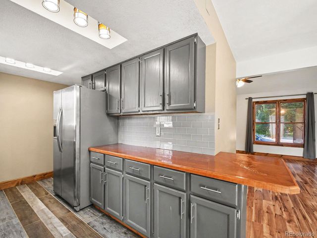 928 Torrey Pine Place, Loveland, CO 80538
