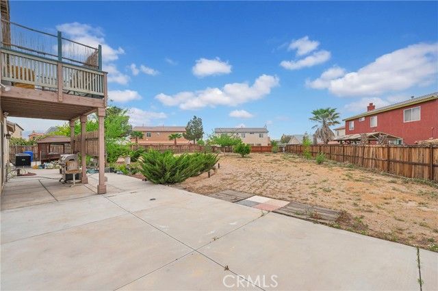 11196 Charleston, Adelanto, CA 92301