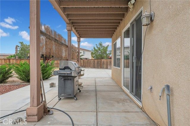 11196 Charleston, Adelanto, CA 92301