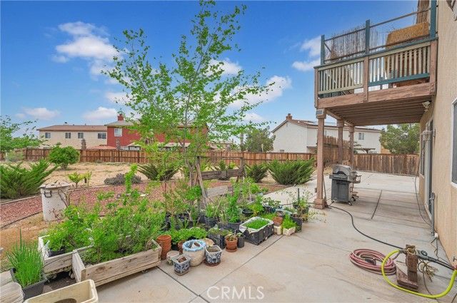 11196 Charleston, Adelanto, CA 92301