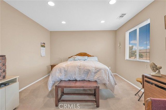 11196 Charleston, Adelanto, CA 92301