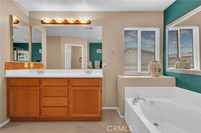 11196 Charleston, Adelanto, CA 92301