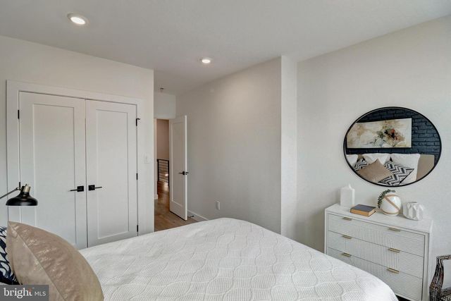 332 17TH PLACE, Washington, DC 20002
