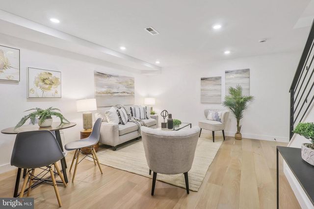 332 17TH PLACE, Washington, DC 20002
