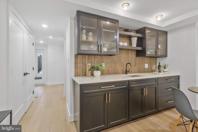 332 17TH PLACE, Washington, DC 20002