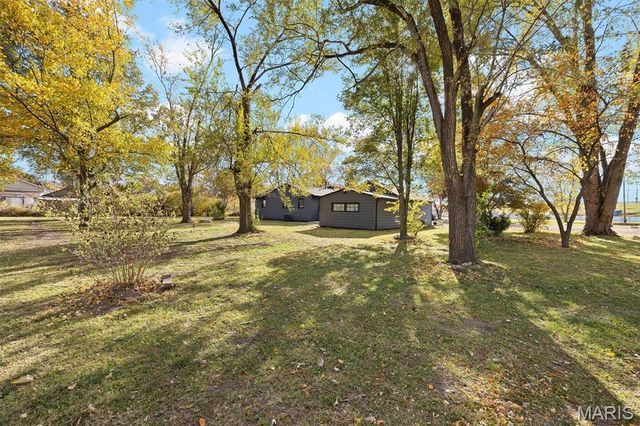 4247 State Route 162, Granite City, IL 62040