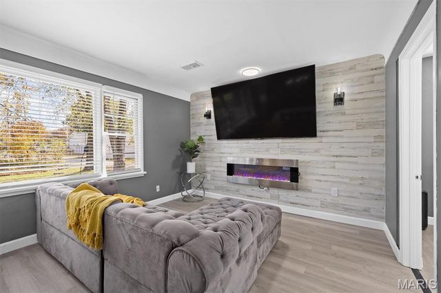 4247 State Route 162, Granite City, IL 62040