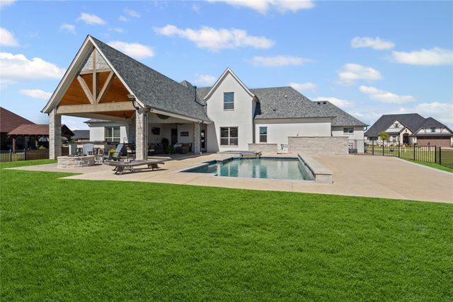 6205 Beretta Court, Granbury, TX 76049