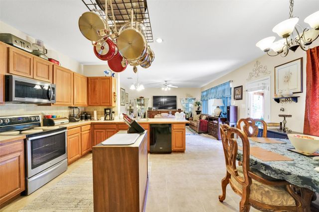 5121 Breeze Hollow Court, Fort Worth, TX 76179