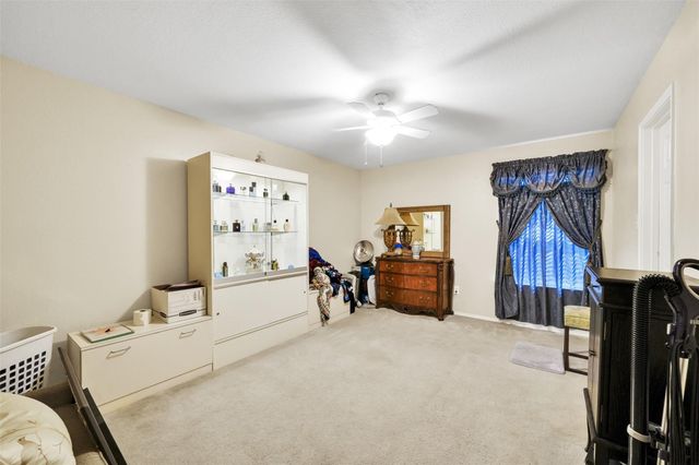 5121 Breeze Hollow Court, Fort Worth, TX 76179