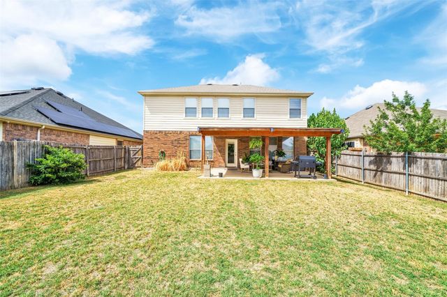 5121 Breeze Hollow Court, Fort Worth, TX 76179