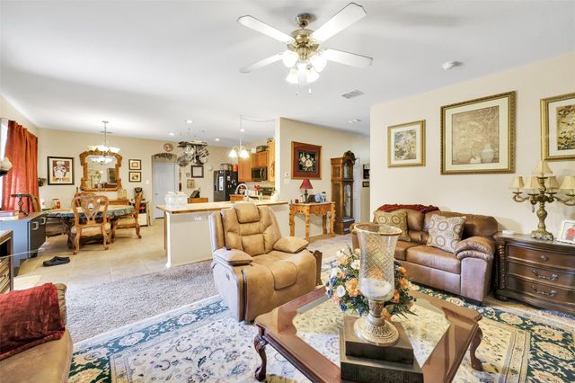 5121 Breeze Hollow Court, Fort Worth, TX 76179