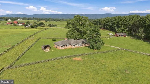 38855 SHOEMAKER LN, Lovettsville, VA 20180