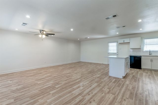 4228 Motley Drive, Mesquite, TX 75150