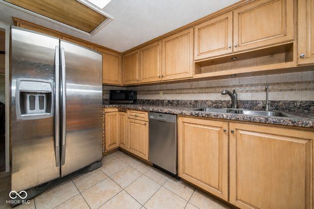 2229 W 60th Street, Indianapolis, IN 46228
