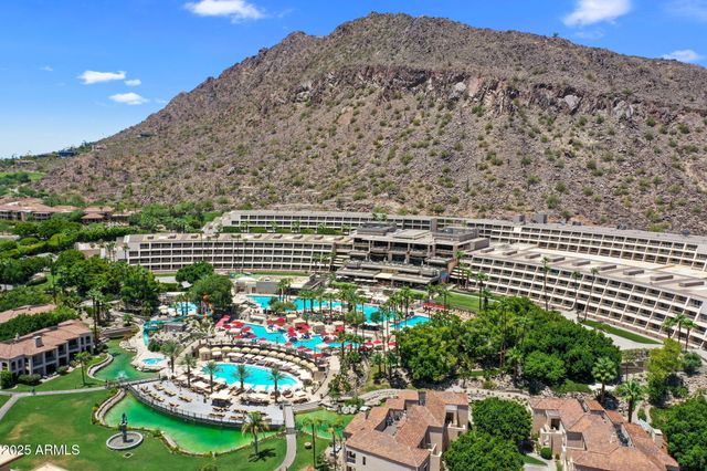 4575 N PHOENICIAN Boulevard 2, Scottsdale, AZ 85251