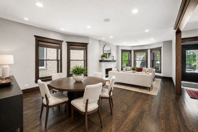 652 W Sheridan Road, Chicago, IL 60613