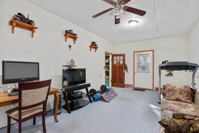 2901 Forest Avenue, Franklin, WI 53132