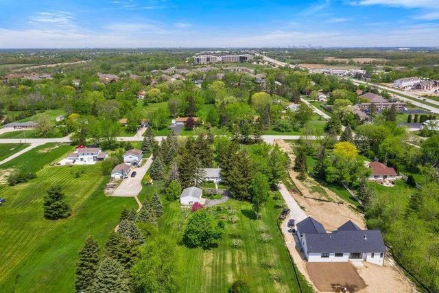 2901 Forest Avenue, Franklin, WI 53132
