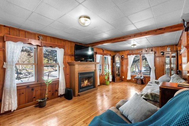 2901 Forest Avenue, Franklin, WI 53132