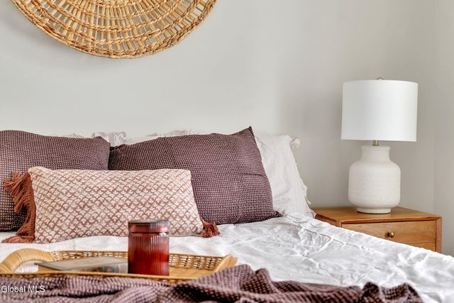 27 Woodland Hill Road, North Greenbush, NY 12198