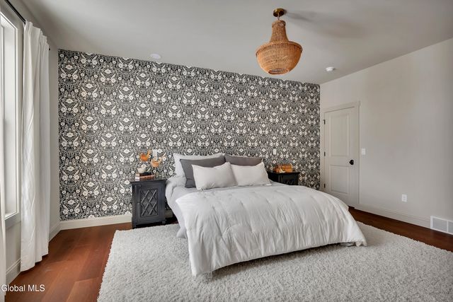 27 Woodland Hill Road, North Greenbush, NY 12198