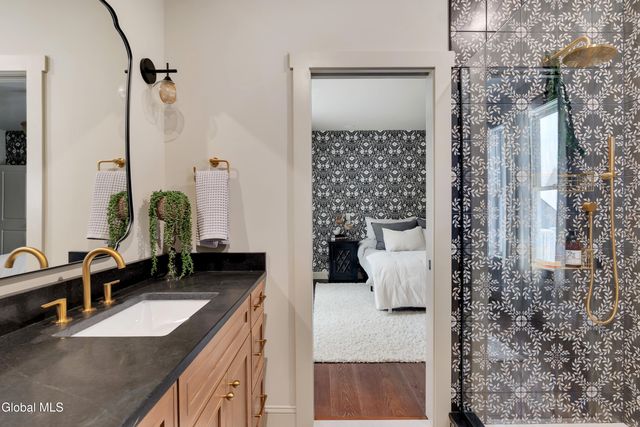 27 Woodland Hill Road, North Greenbush, NY 12198