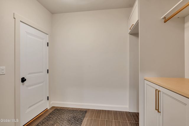 27 Woodland Hill Road, North Greenbush, NY 12198