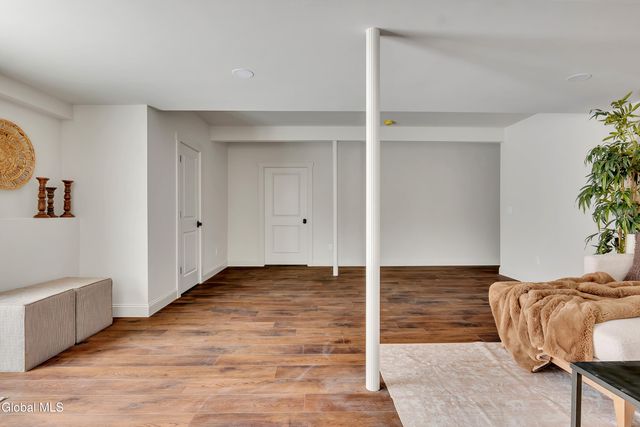 27 Woodland Hill Road, North Greenbush, NY 12198