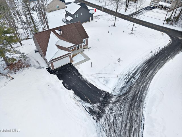 27 Woodland Hill Road, North Greenbush, NY 12198