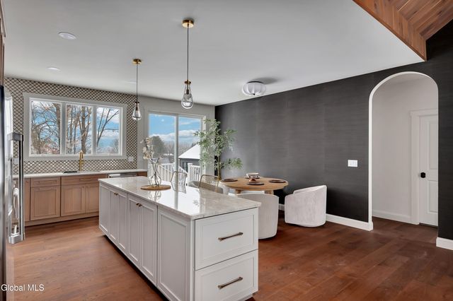 27 Woodland Hill Road, North Greenbush, NY 12198