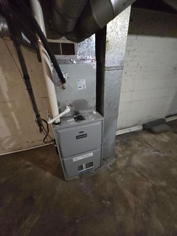 1088-1090 E 14th Avenue, Columbus, OH 43211