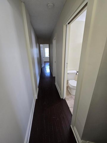 1088-1090 E 14th Avenue, Columbus, OH 43211