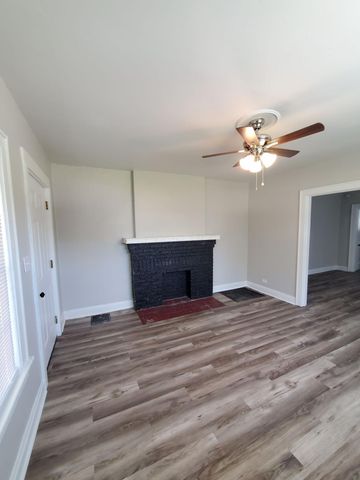 1088-1090 E 14th Avenue, Columbus, OH 43211