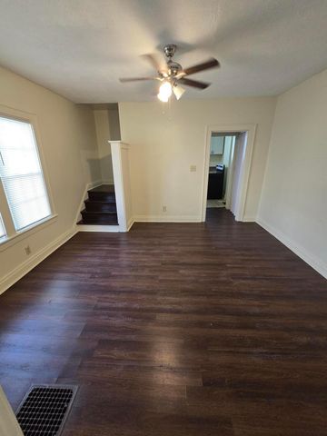 1088-1090 E 14th Avenue, Columbus, OH 43211