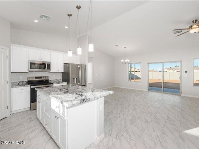 3805 N ESTRELLA Road, Eloy, AZ 85131