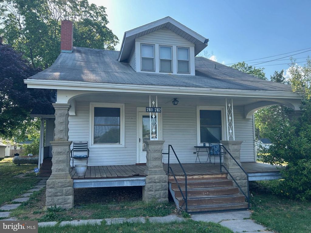 742 S STATE ST, Dover, DE 19901