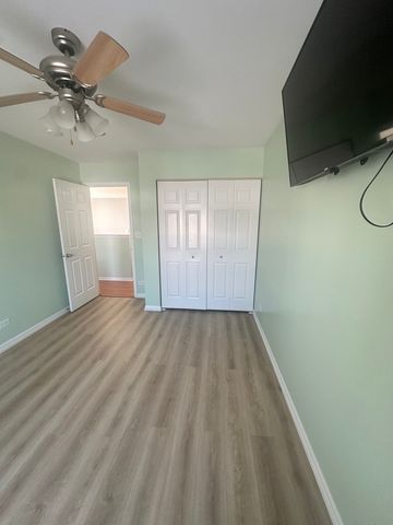 2039 Muirfield Drive, Yorkville, IL 60560