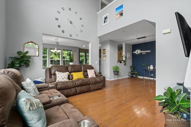 2039 Muirfield Drive, Yorkville, IL 60560