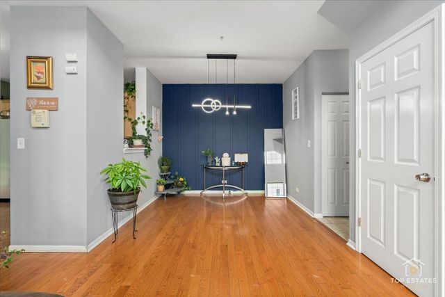 2039 Muirfield Drive, Yorkville, IL 60560