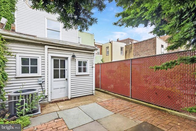 2306 E DAUPHIN ST, Philadelphia, PA 19125