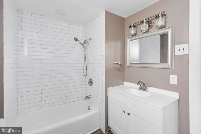 2306 E DAUPHIN ST, Philadelphia, PA 19125
