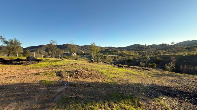 10000 Tilton Mine Road, Redding, CA 96001