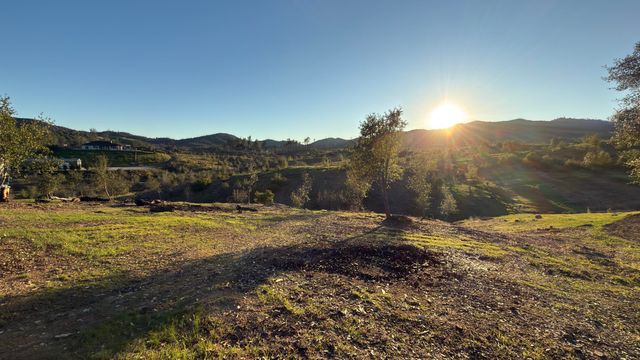 10000 Tilton Mine Road, Redding, CA 96001