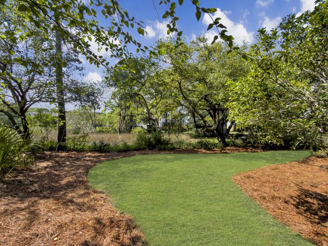 1529 Strathmore Lane, Mount Pleasant, SC 29464