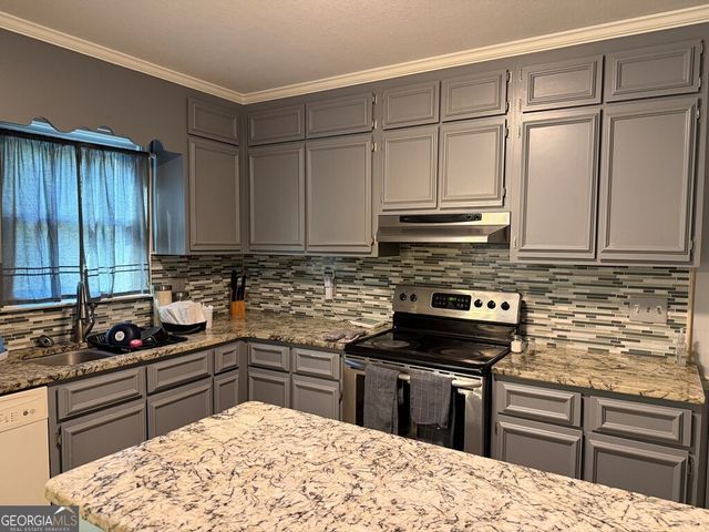 602 Holly Drive, Dublin, GA 31021